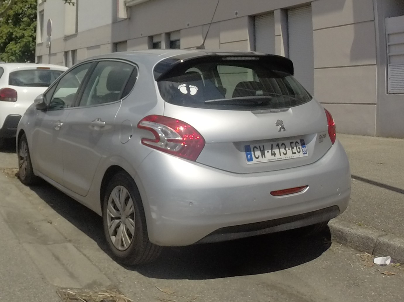 CW-413-EG, Peugeot 208 1st gen 5-door Hatch (A9), 2012–2015