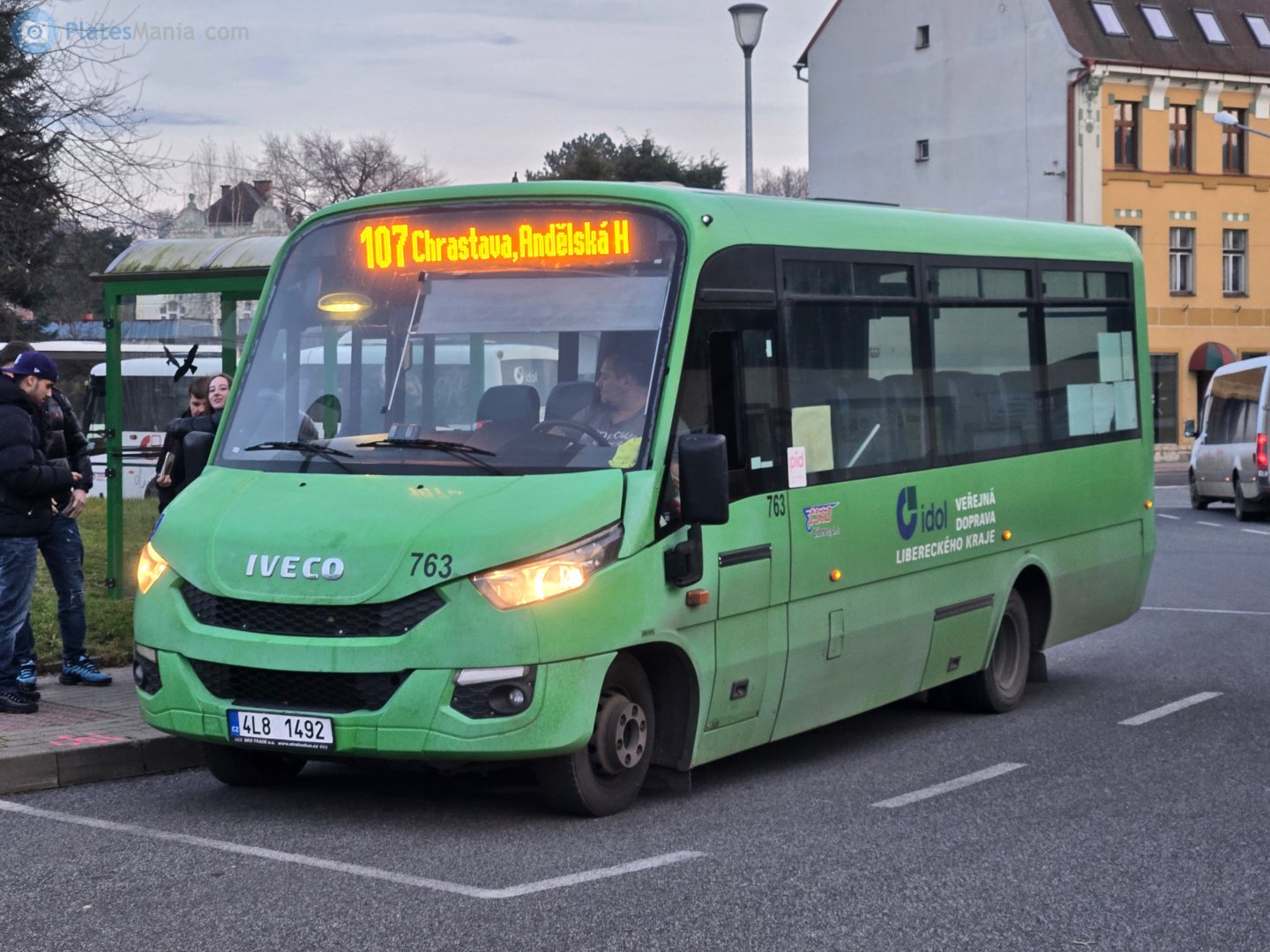 4L8 1492, SKD Stratos LE37 