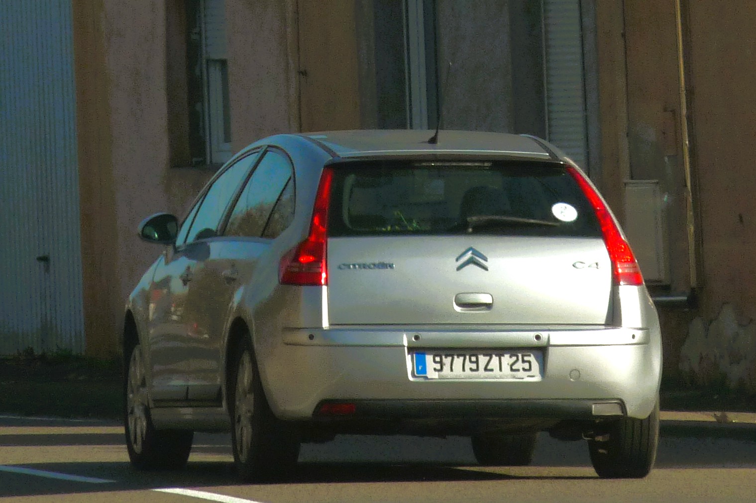 9779 ZT 25, Citroёn C4 1st gen 5-door Hatch (B51), 2004–2010 (–2014 for LATAM-market)