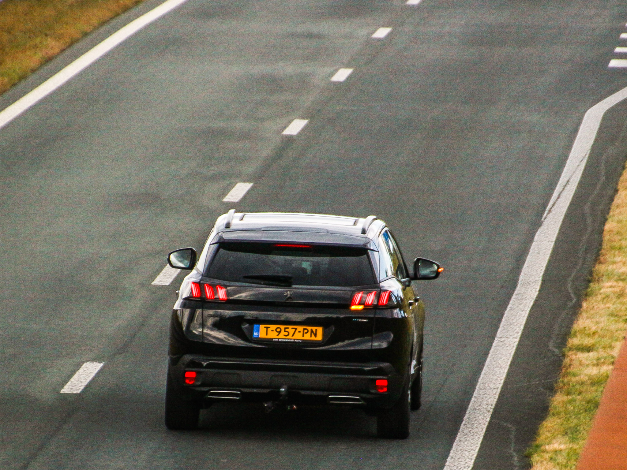 T-957-PN, Peugeot 3008 2nd gen (P84), facelift, 2020–2024