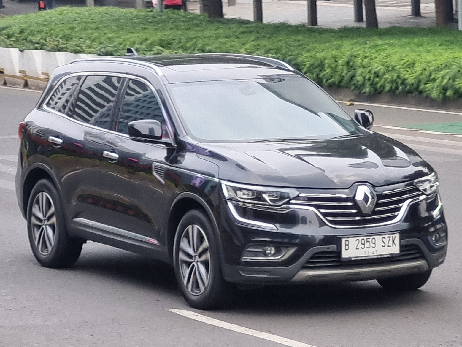 B 2959 SZK, Renault Koleos 2nd gen (HZG), 2016–