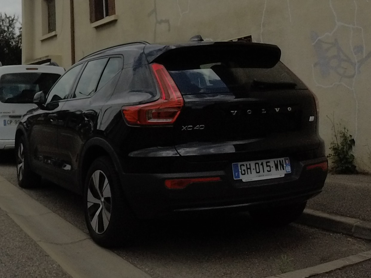 GH-015-WN, Volvo XC40 / EX40 1st gen (536), 2017–