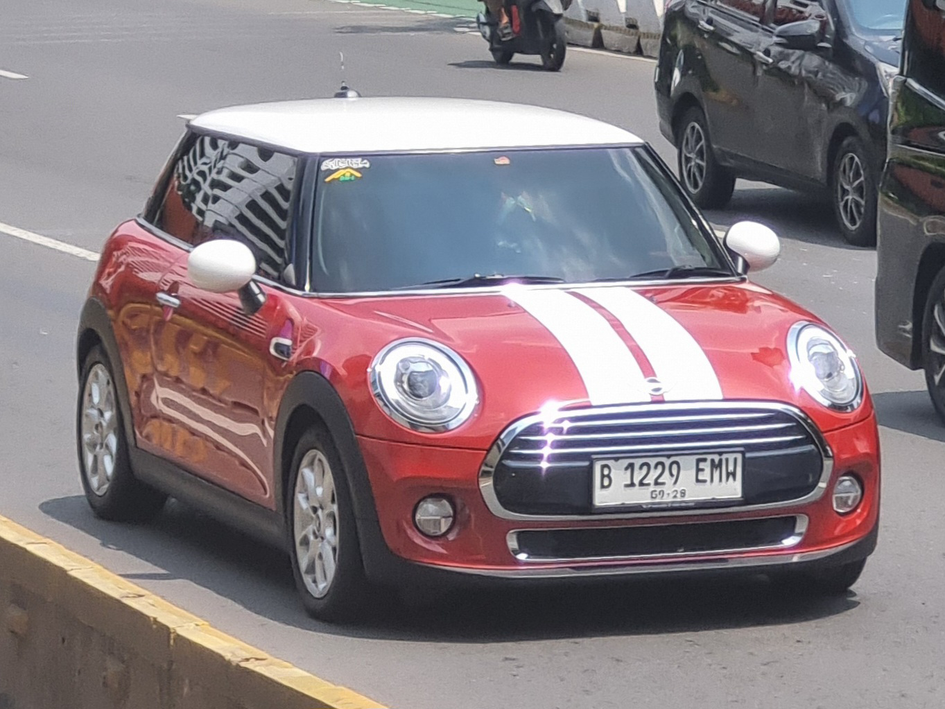 B 1229 EMW, MINI Hatch 3rd gen 3-door Hatch (F56), 2013–2024