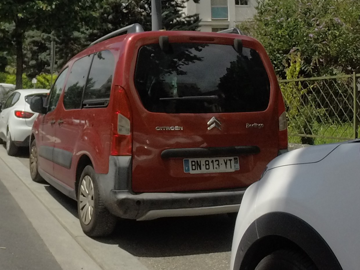 BN-813-YT, Citroёn Berlingo 