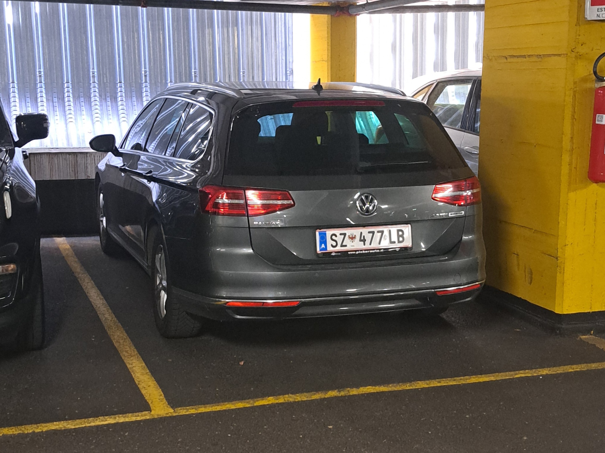 SZ 477 LB, Volkswagen Passat 8th gen Variant (B8; 3G), 2015–2023