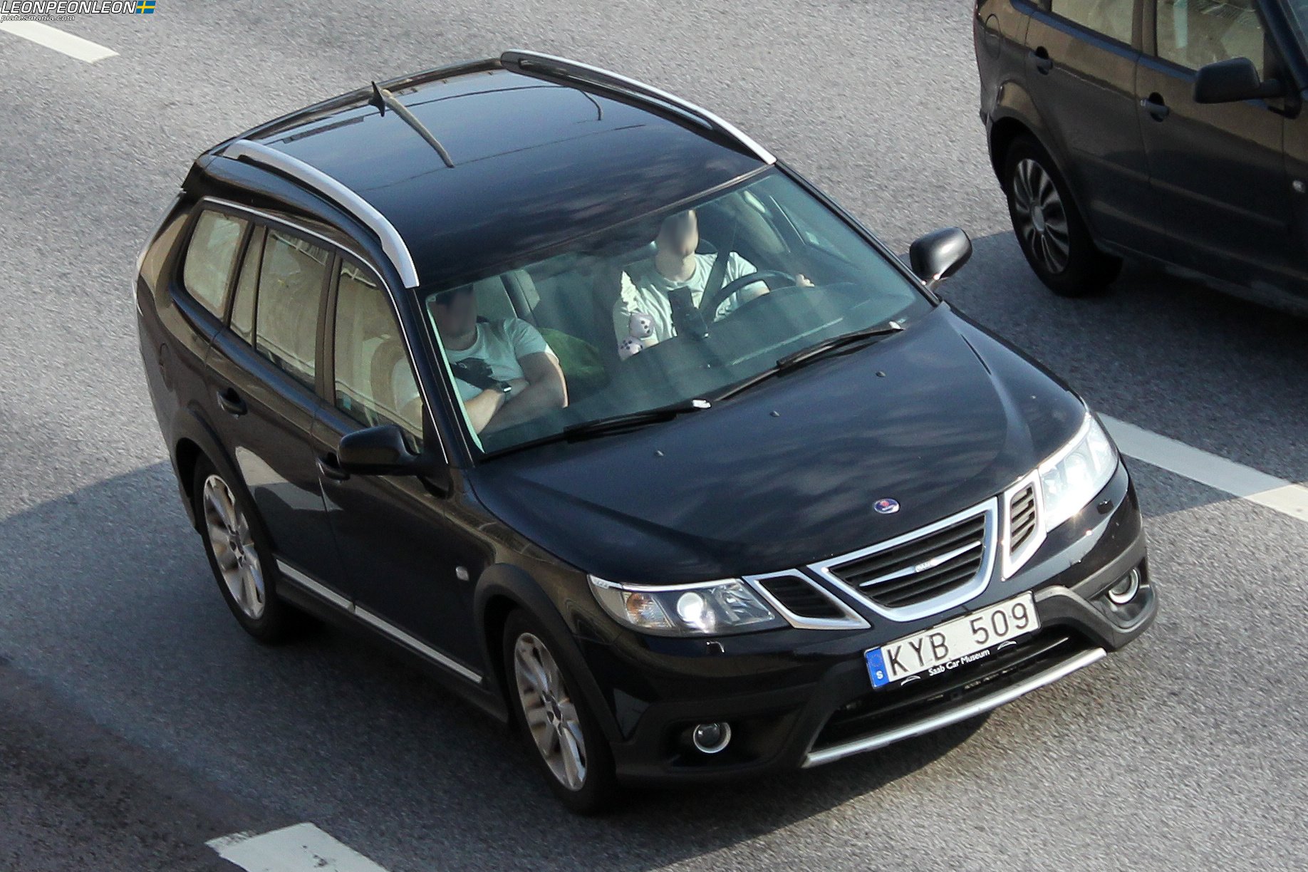 KYB 509, SAAB 9-3X 1st gen (YS3F), 2009–2011