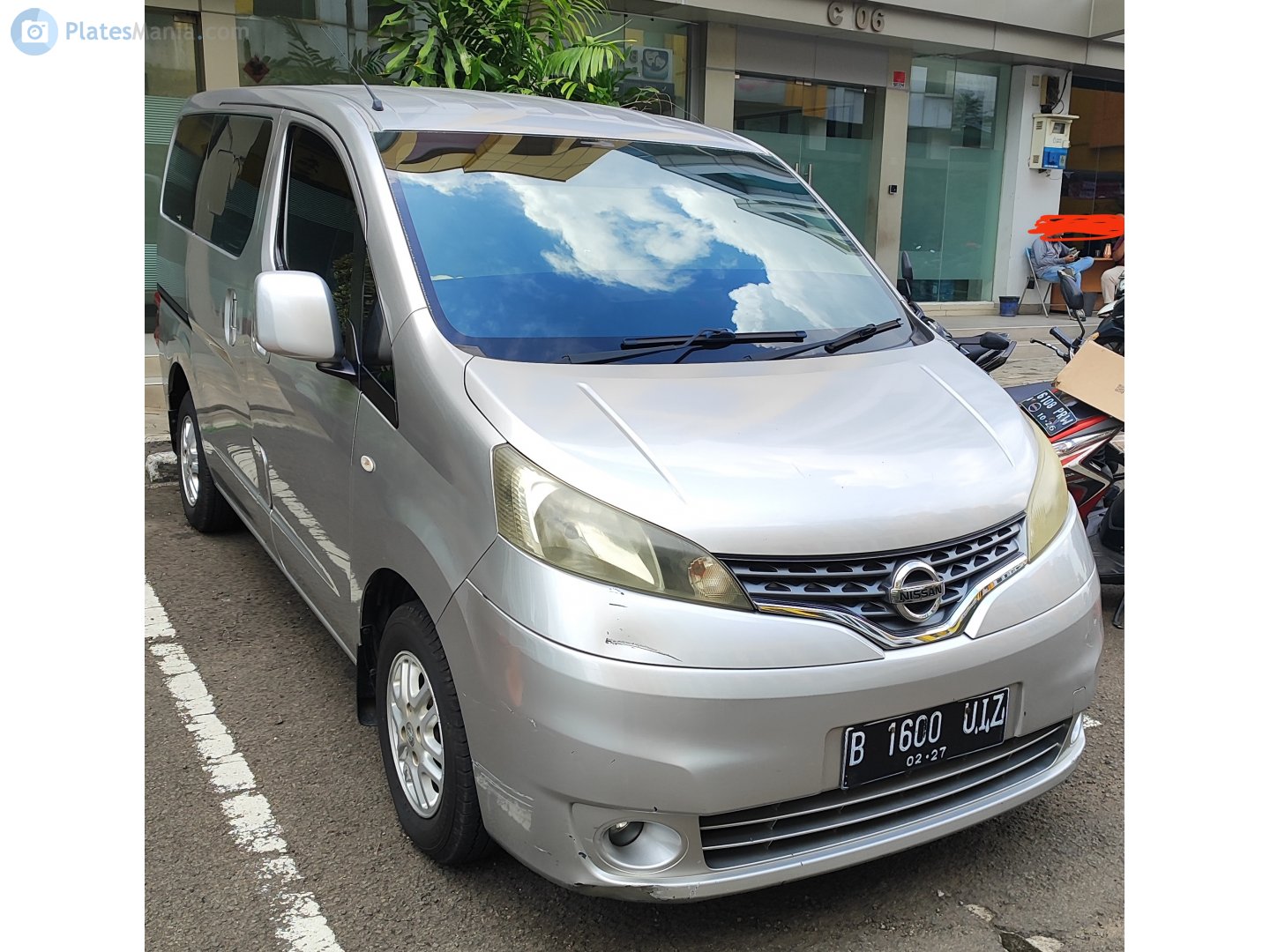 B 1600 UIZ, Nissan Evalia 1st gen NV200 (M20), 2010–2019