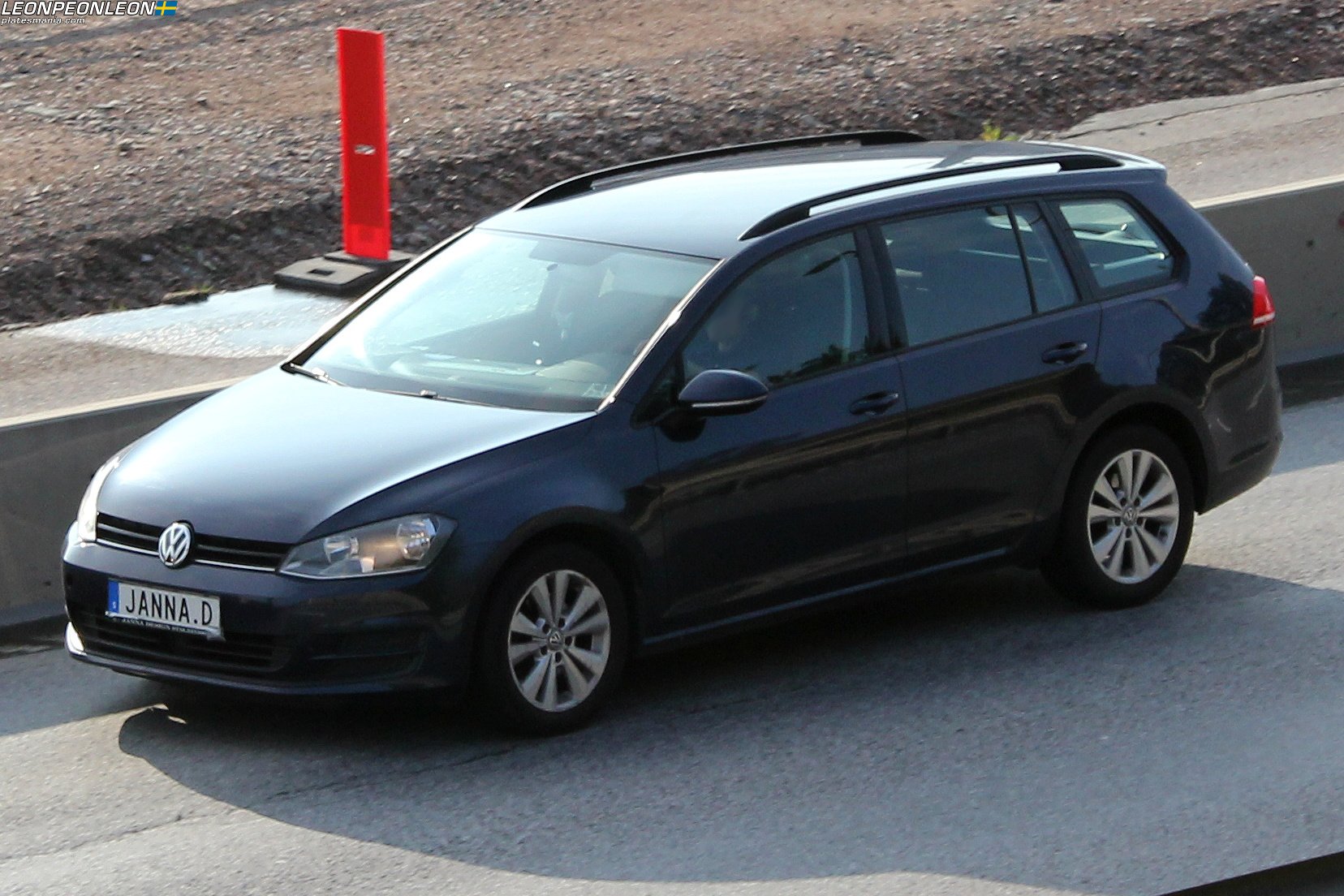 JANNA D, Volkswagen Golf 7th gen Variant (5G), 2013–2020