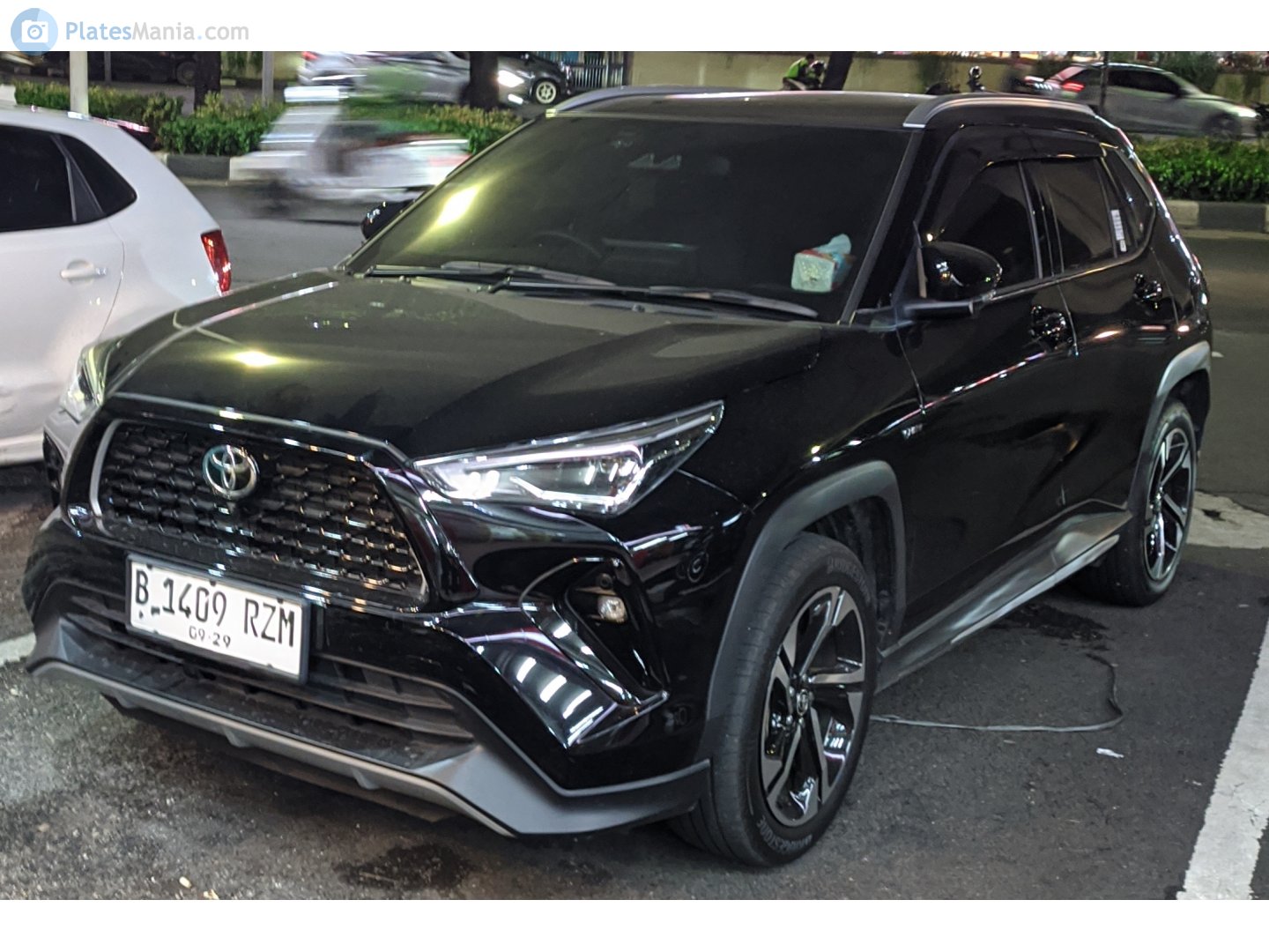 B 1409 RZM, Toyota Yaris Cross 1st gen (AC200; Asia- and LATAM-market), 2023–