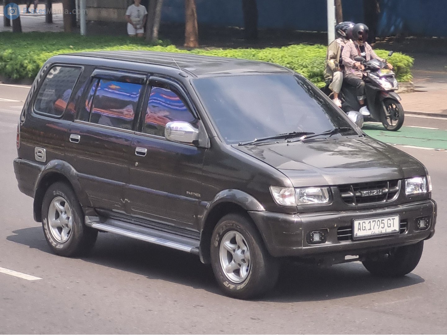 AG 1795 GT, Isuzu Panther 2nd gen (TBR541), 2000–2020
