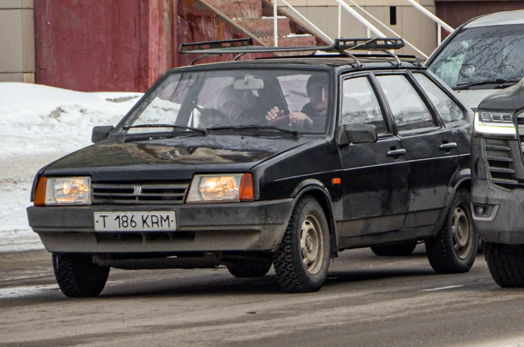 T 186 KRM, Lada (VAZ) 2109 2109 Спутник (Samara/Forma/Sputnik), 1987–2004 (–2011 for others)