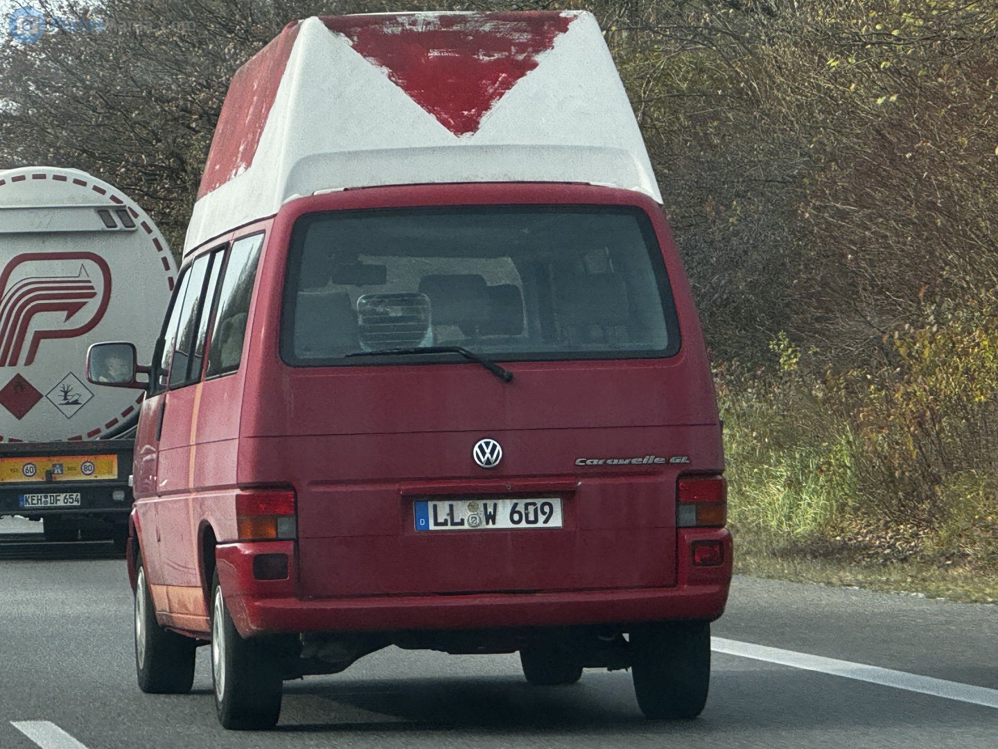 LL W 609, Volkswagen Caravelle T4, 1996–2003