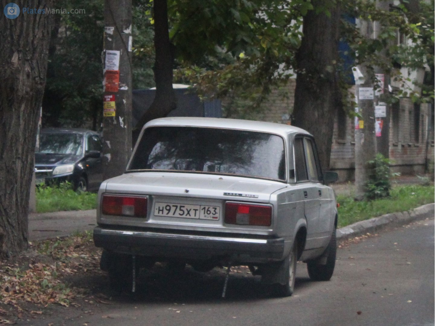 н 975 хт 163, Lada (VAZ) 2105 Жигули (Nova / Riva / 1300 / 1500), 1980–2010