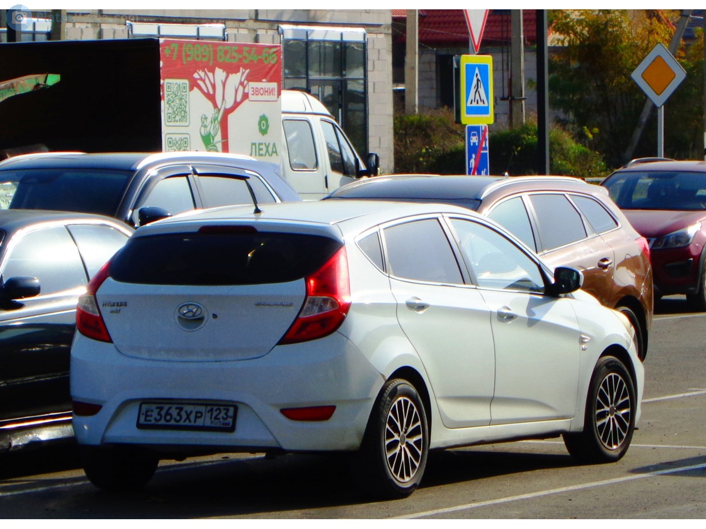 е 363 хр 123, Hyundai Solaris 1st gen Hatchback (RB), 2011–2014