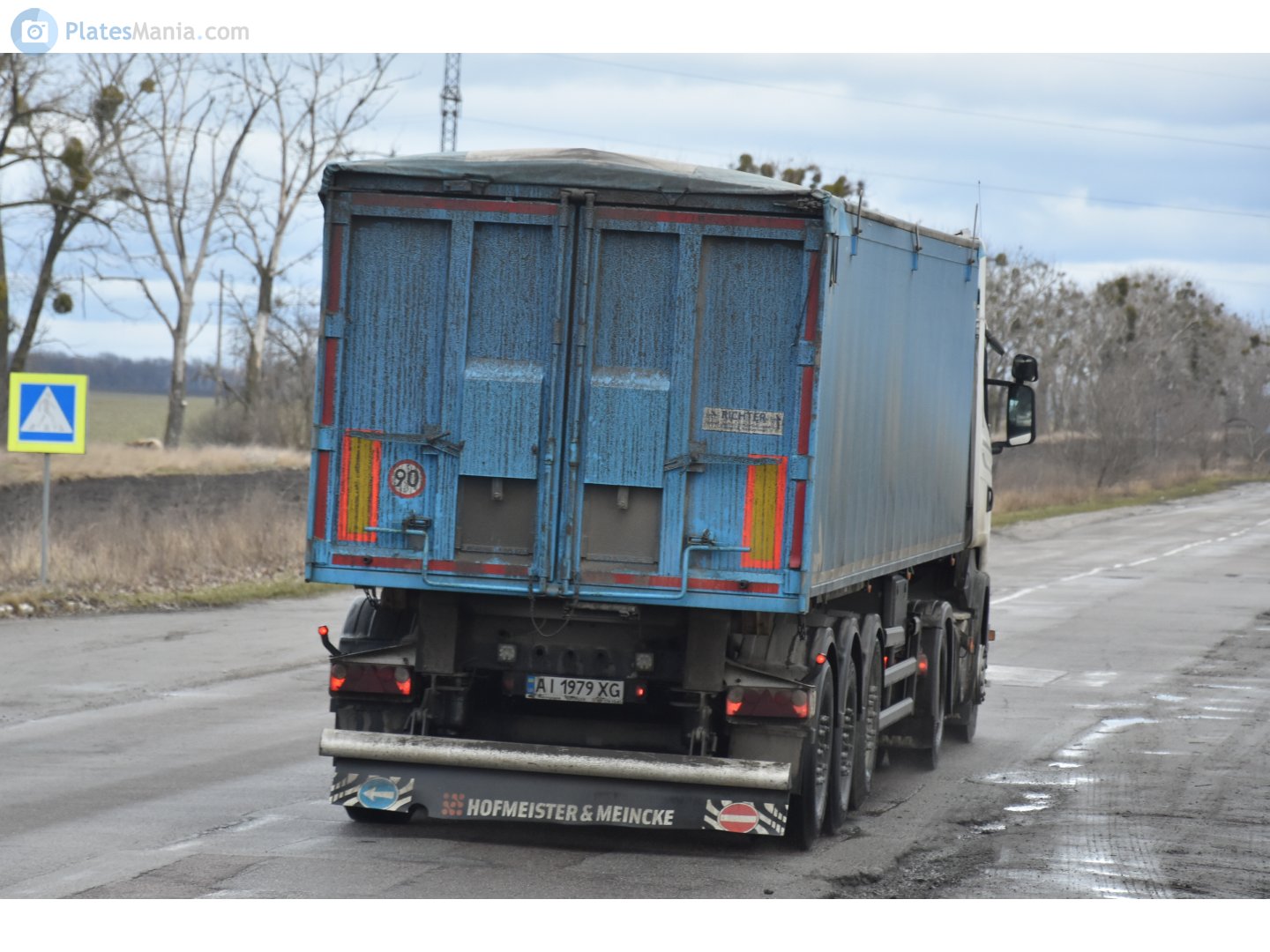 AI 1979 XG, STAS Trailers 