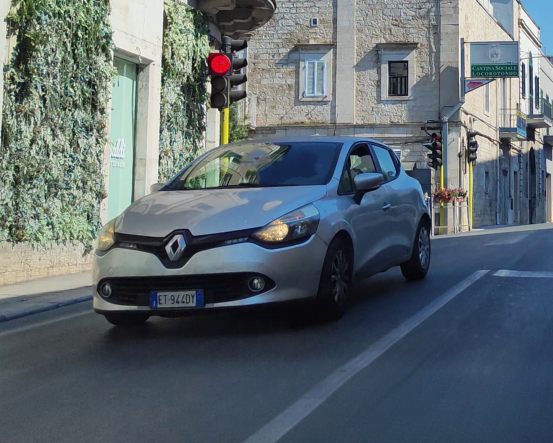 ET 944 DY, Renault Clio 4th gen Hatch (B98), 2012–2020