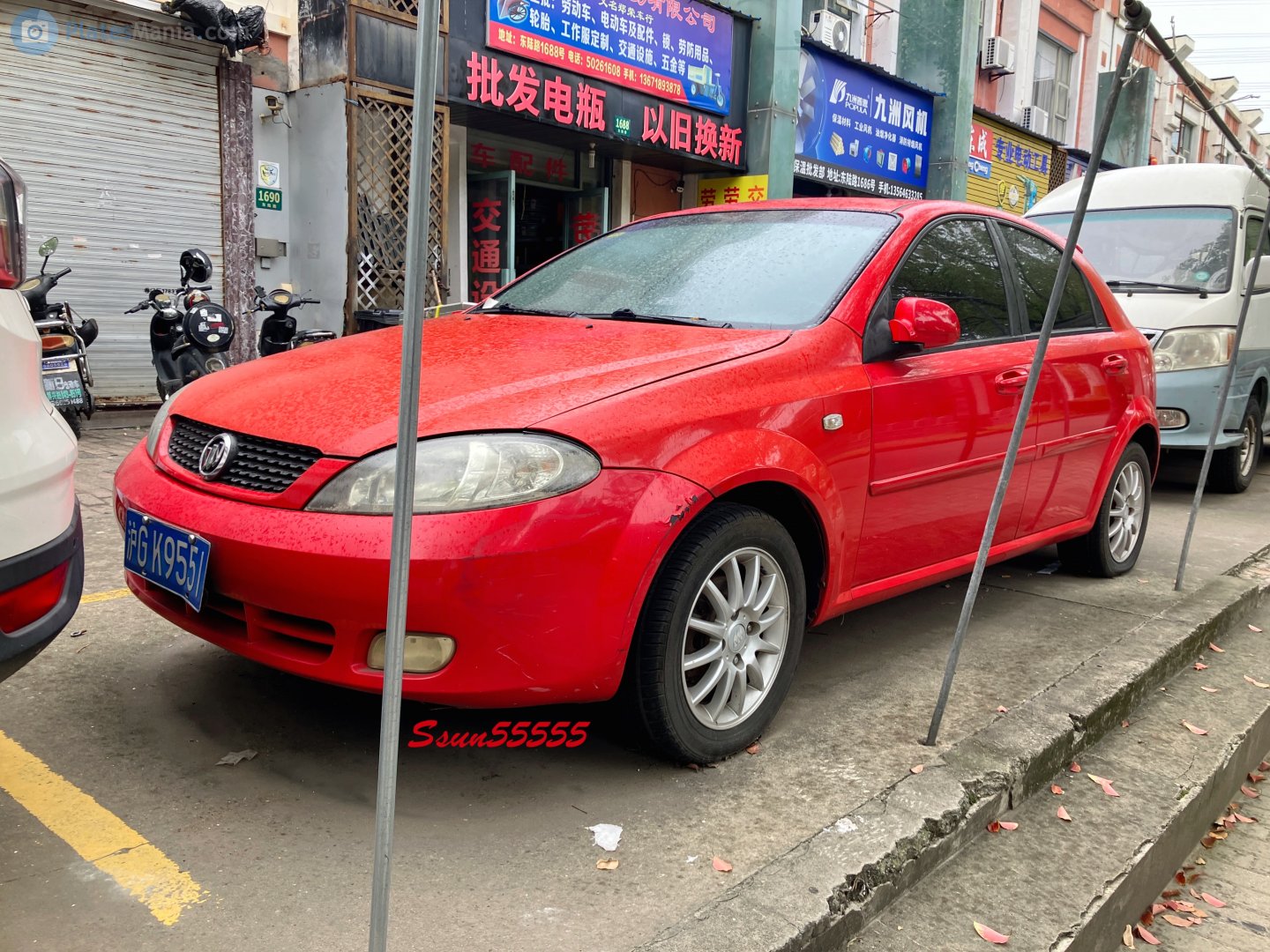 沪G·K9551, Buick Excelle 1st gen HRV Hatch (J200; CN-market), 2004–2009