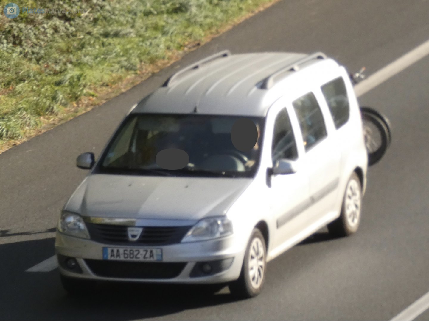 AA-682-ZA, Dacia Logan 1st gen MCV (F90), facelift, 2008–2012