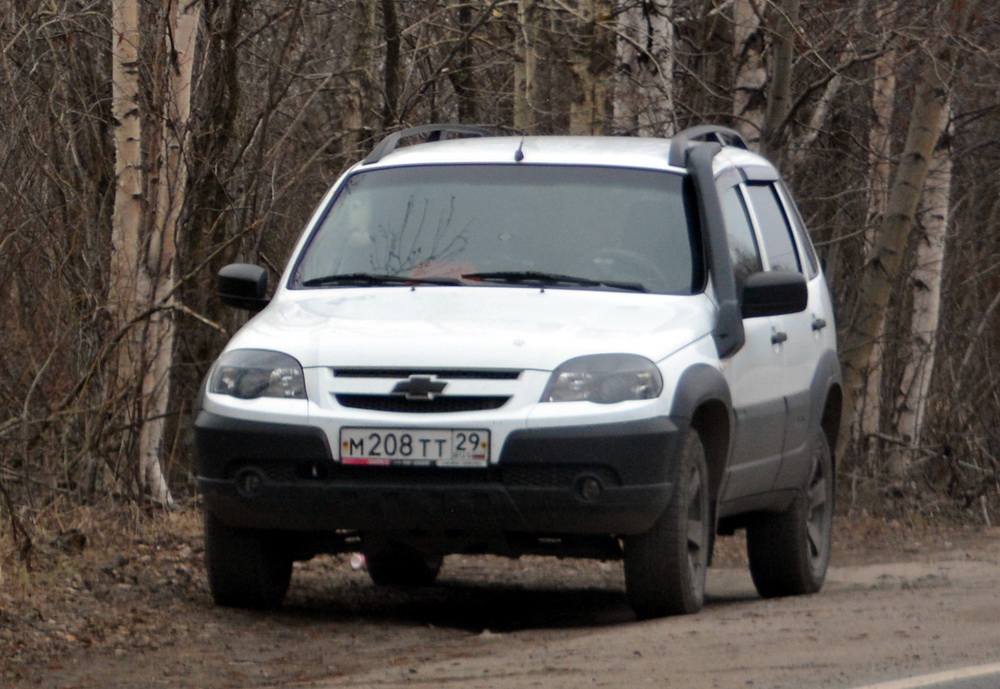 м 208 тт 29, Chevrolet 2123 Niva 1st gen, facelift, 2009–2020