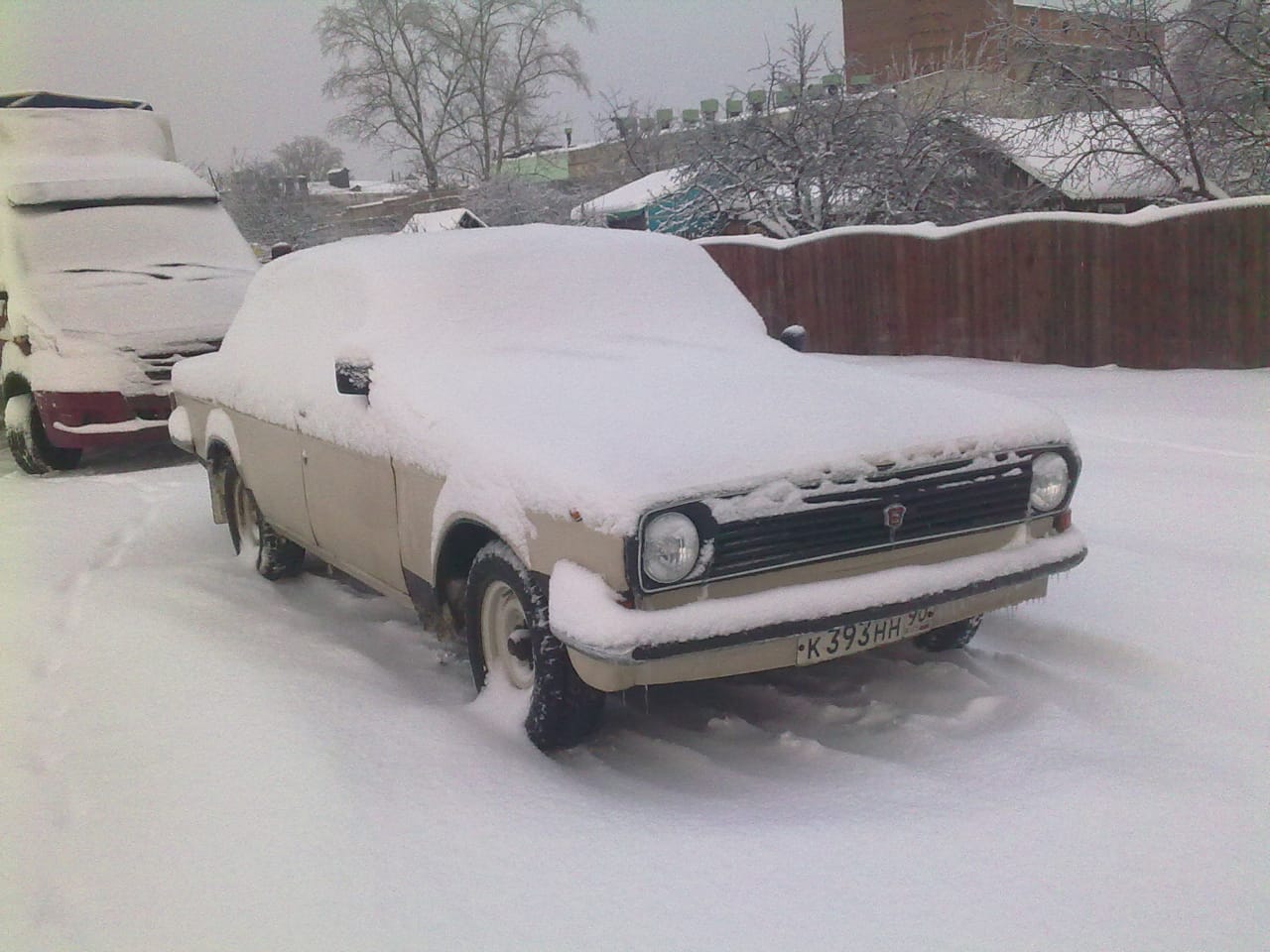 к 393 нн 90, GAZ 24 Волга 24-10/11/17 Sedan, facelift, 1986–1992