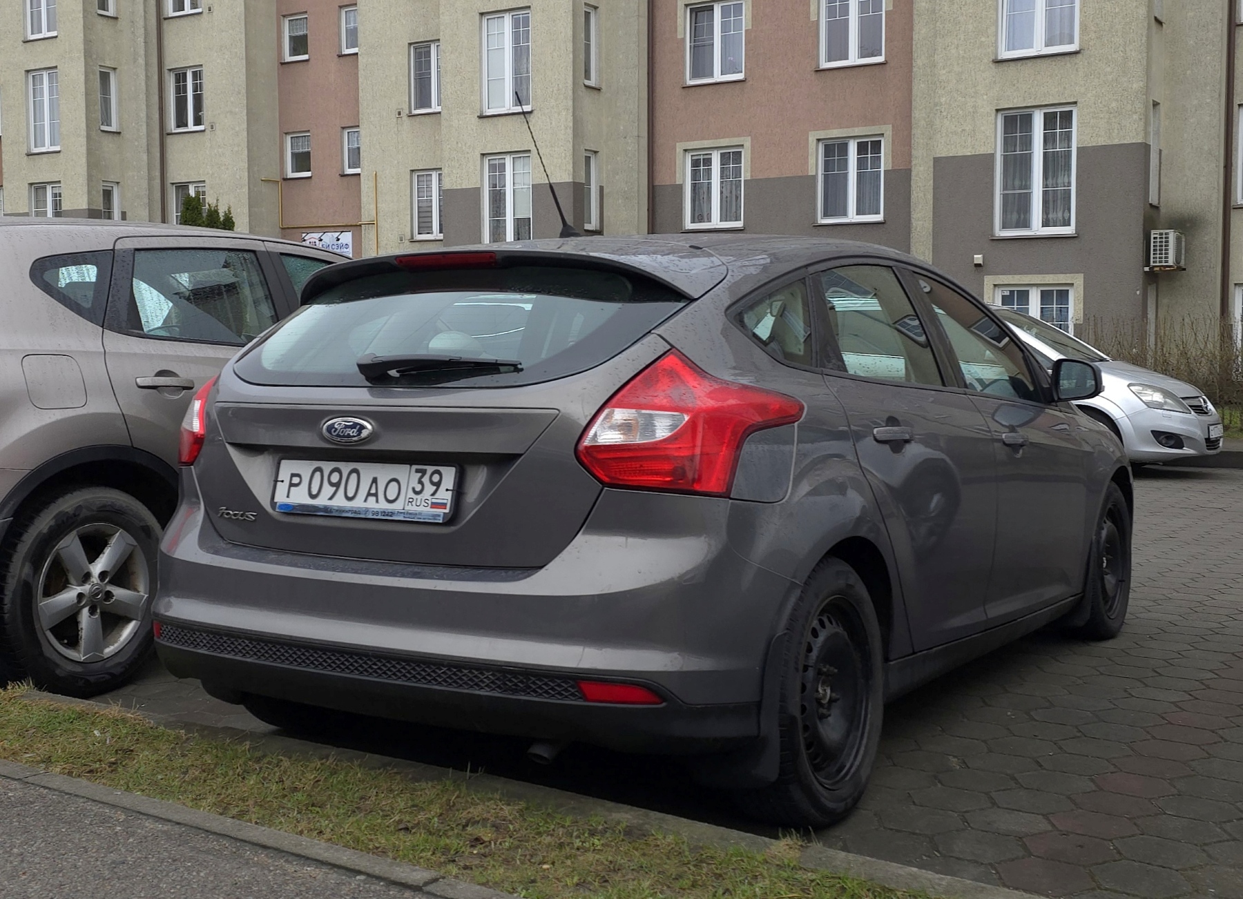 р 090 ао 39, Ford Focus 3rd gen Hatch (DYB; C346), 2011–2015