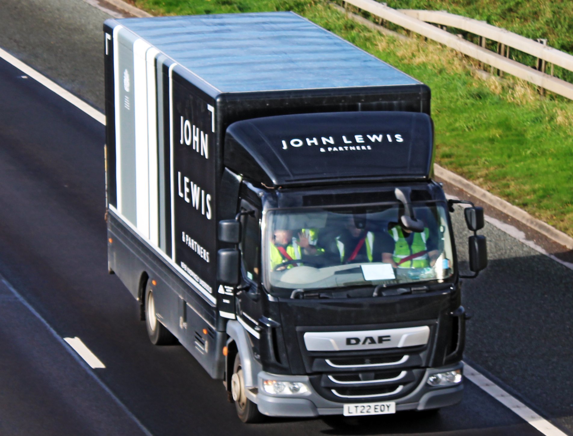 LT22EOY, DAF LF 3rd gen, facelift, 2017–