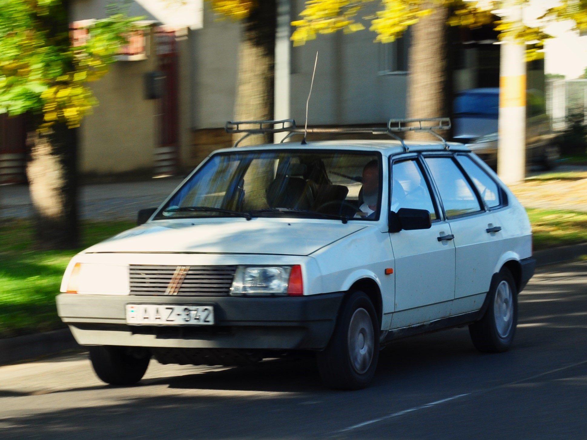 AAZ-342, Lada (VAZ) 2109 2109 Спутник (Samara/Forma/Sputnik), 1987–2004 (–2011 for others)