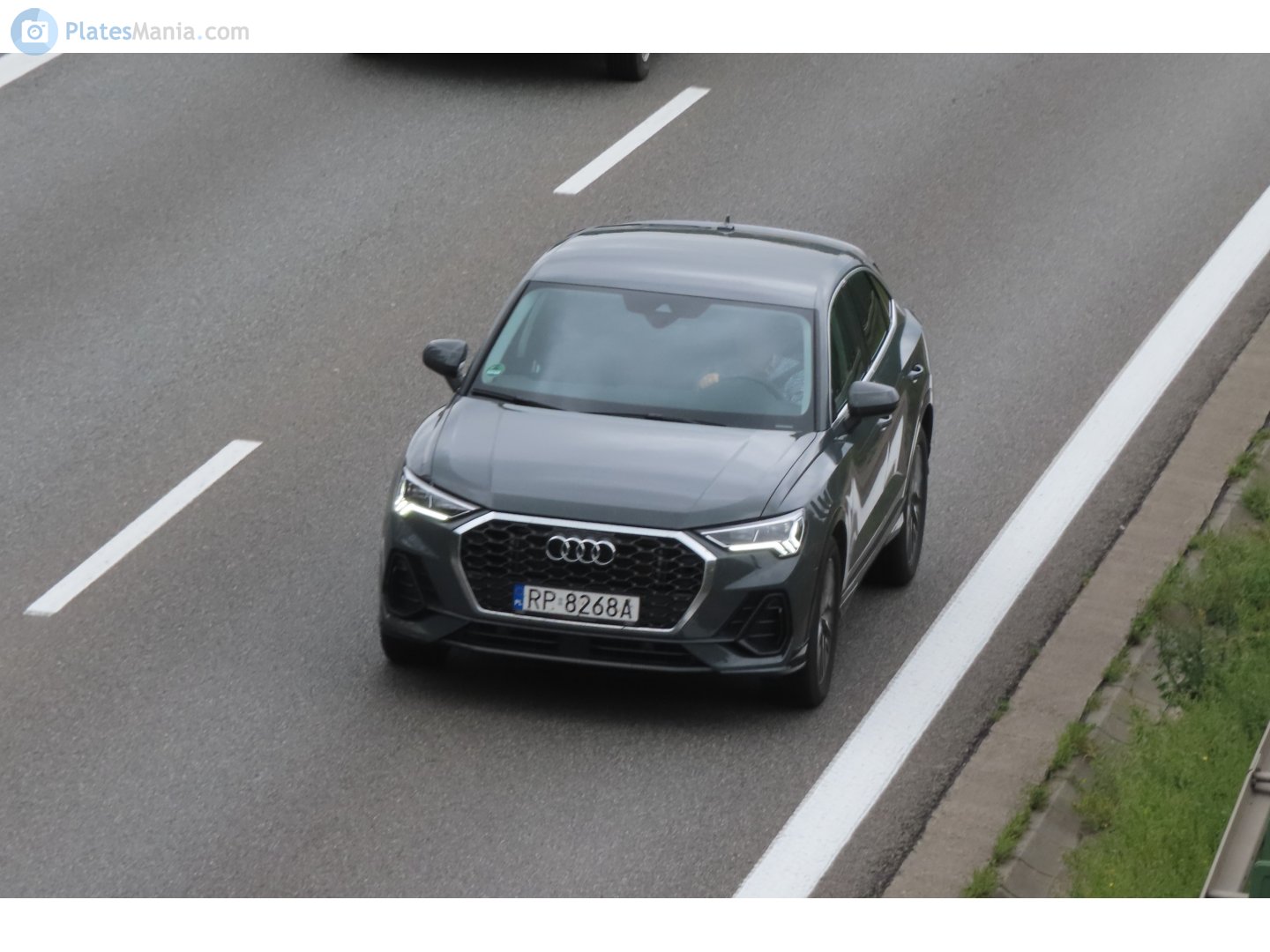 RP 8268A, Audi Q3 