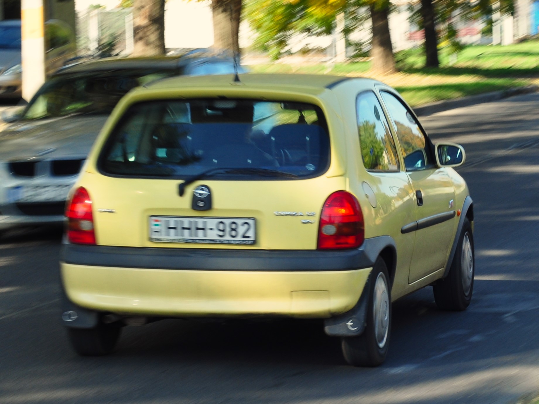 HHH-982, Opel Corsa 2nd gen (Lite) 3-door Hatch (B; S93), 1993–2000 (–2007 for ZA-market)