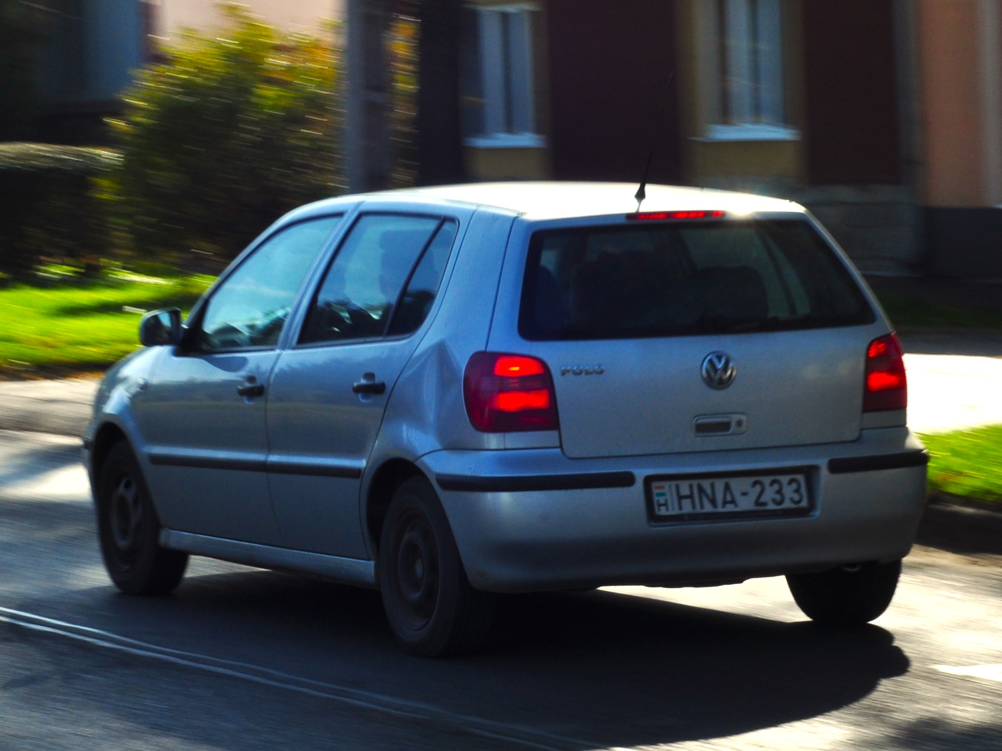 HNA-233, Volkswagen Polo 3rd gen 5-door Hatch (6N2), facelift, 1999–2002