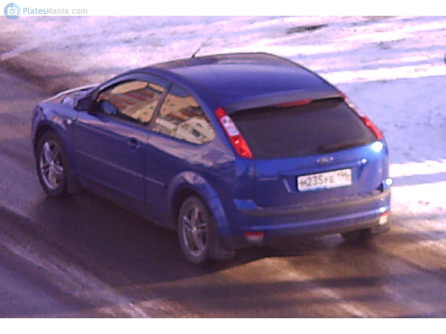 м 235 уе 196, Ford Focus 2nd gen 3-door Hatch (DA3; C307), 2005–2008