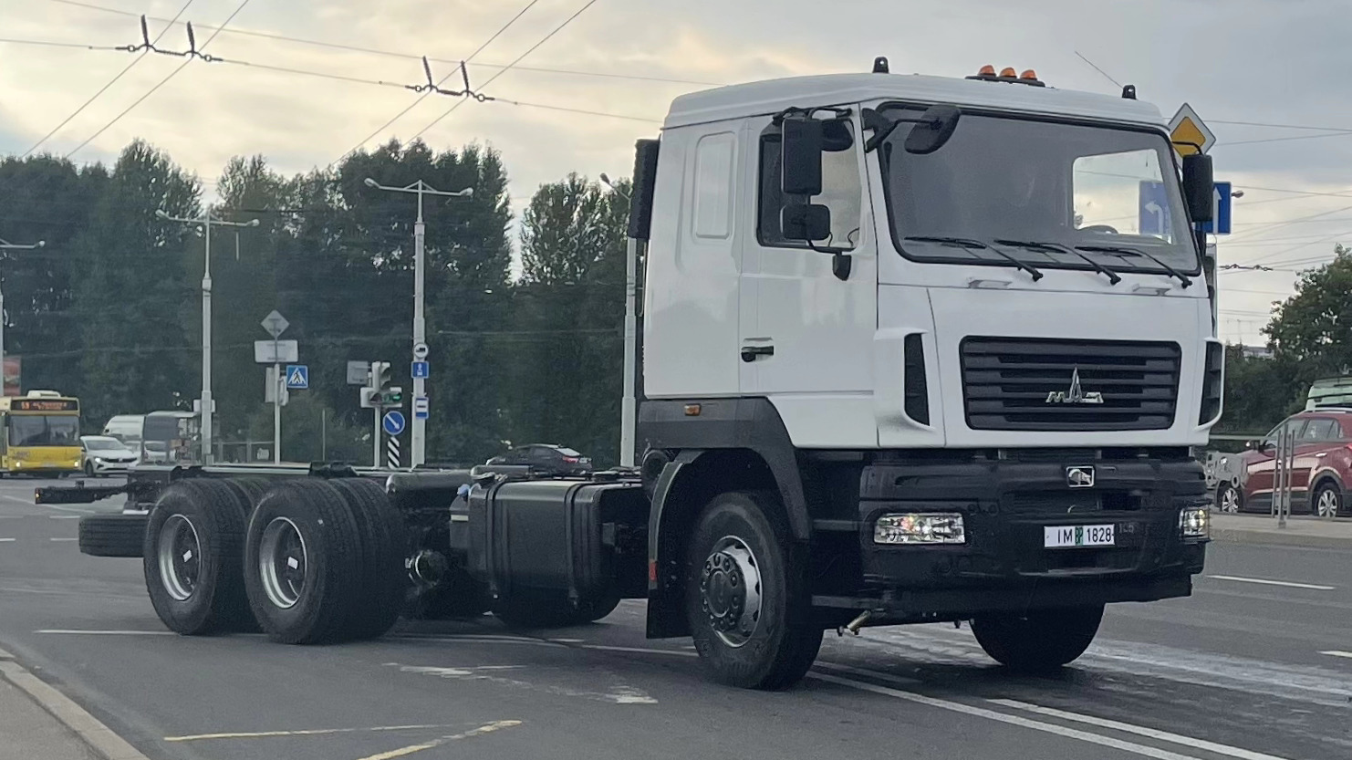 IM BP 1828, MAZ 6312 1st gen, facelift, 2009–