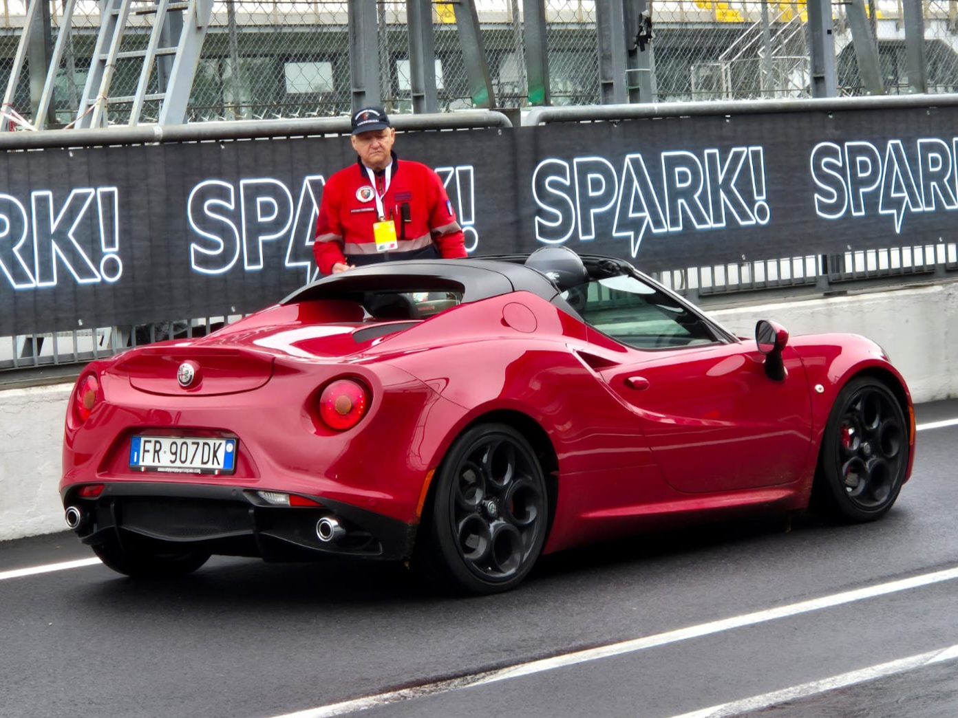 FR 907 DK, Alfa Romeo 4C 1st gen Spider (960), 2015–2019