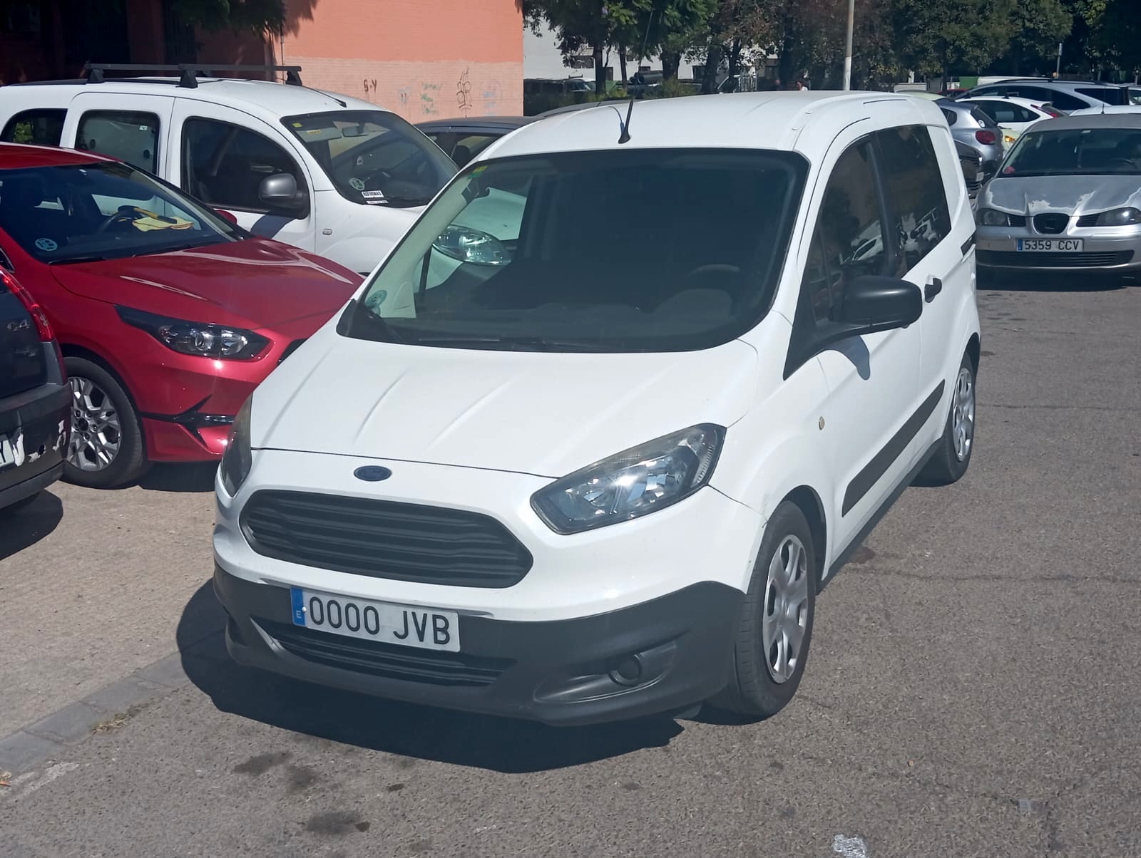 0000 JVB, Ford Tourneo Connect 2nd gen (V408), 2013–2022