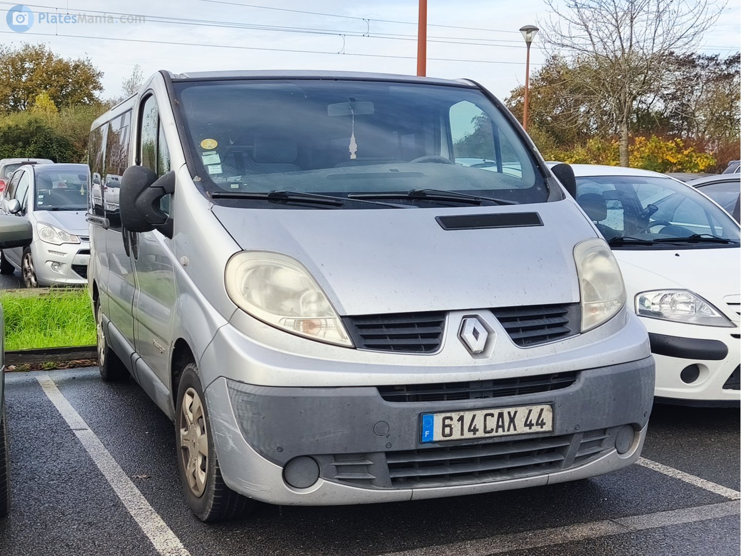 614 CAX 44, Renault Trafic 2nd gen (X83), 2001–2014