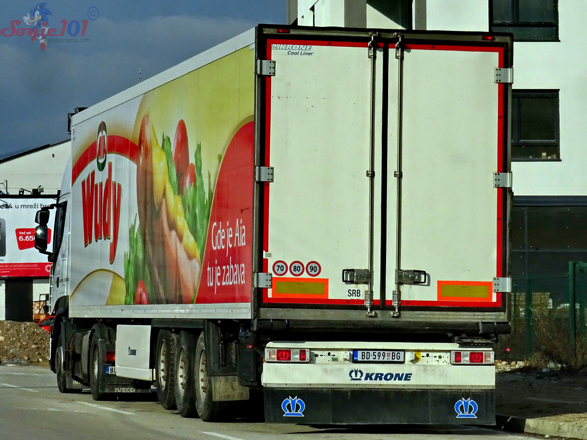 BD-599 BG, Krone Cool Liner 