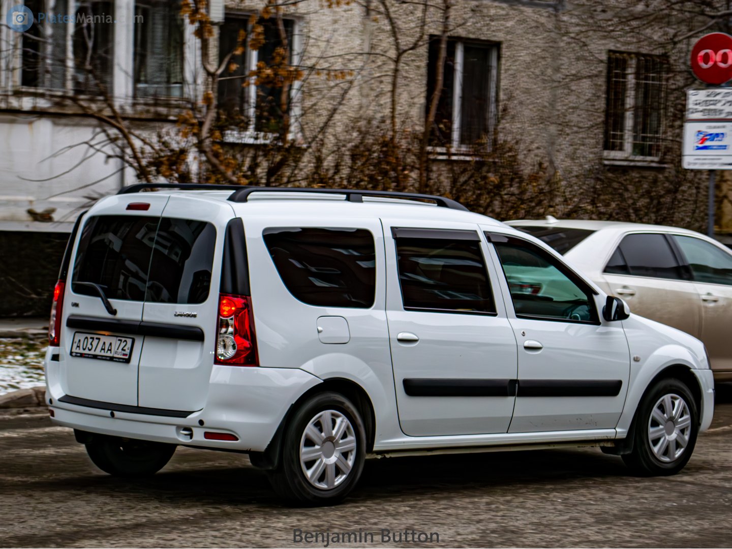а 037 аа 72, Lada (VAZ) Largus 