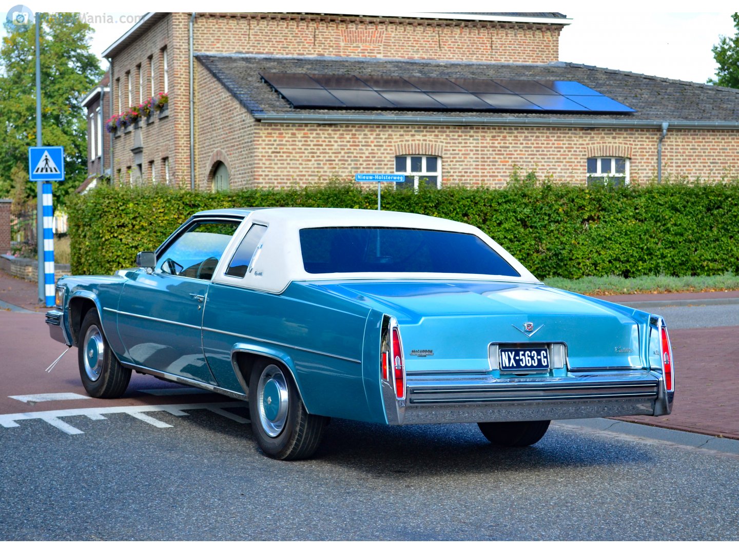 NX-563-G, Cadillac DeVille 5th gen 2-door Coupé (D47/M47; C-body), 1976–1985