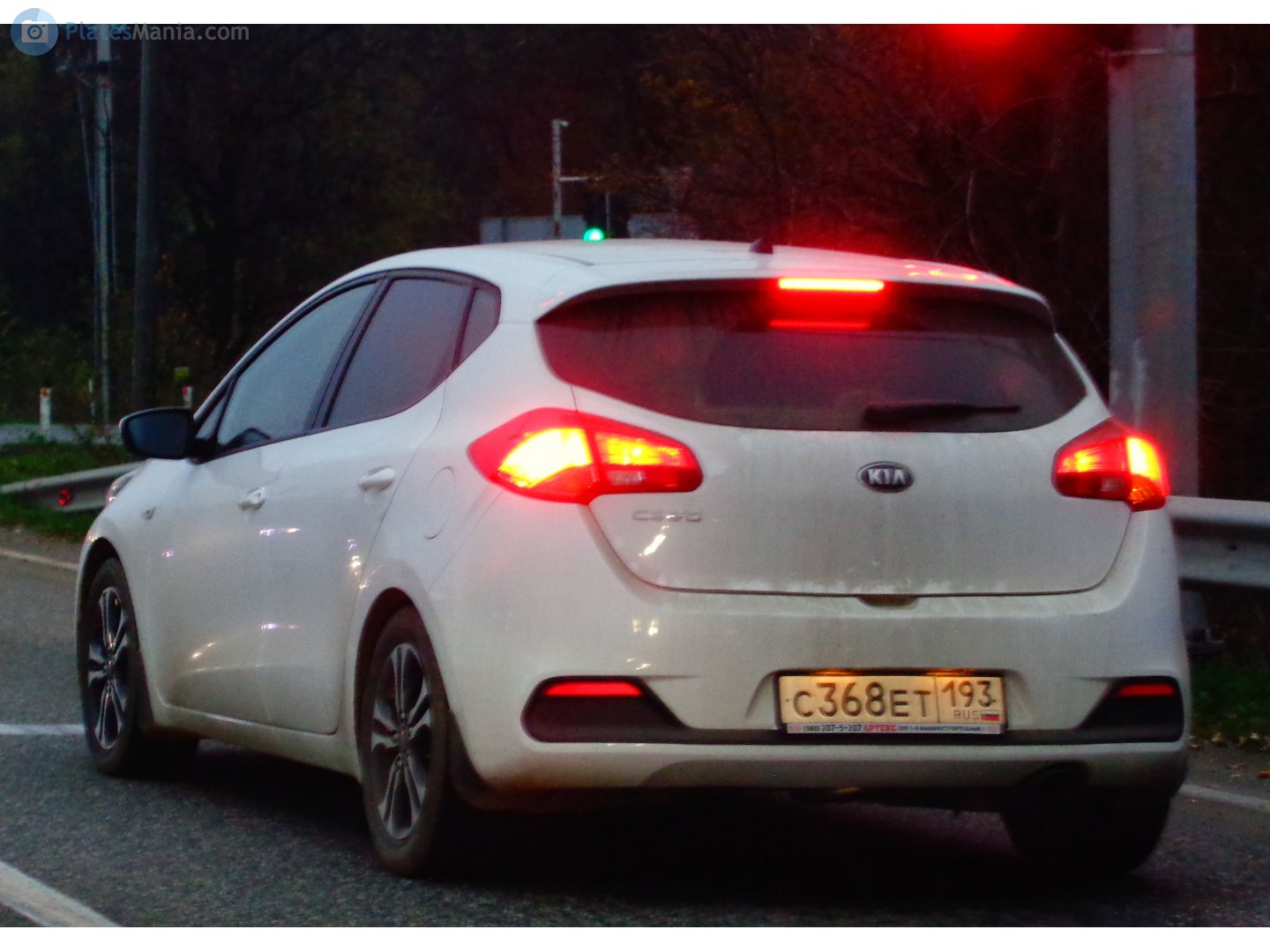 с 368 ет 193, Kia Ceed 2nd gen cee'd 5-door Hatch (JD), 2012–2018