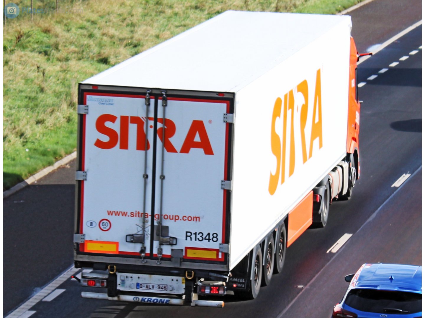 Q-ALV-246, Krone Cool Liner 