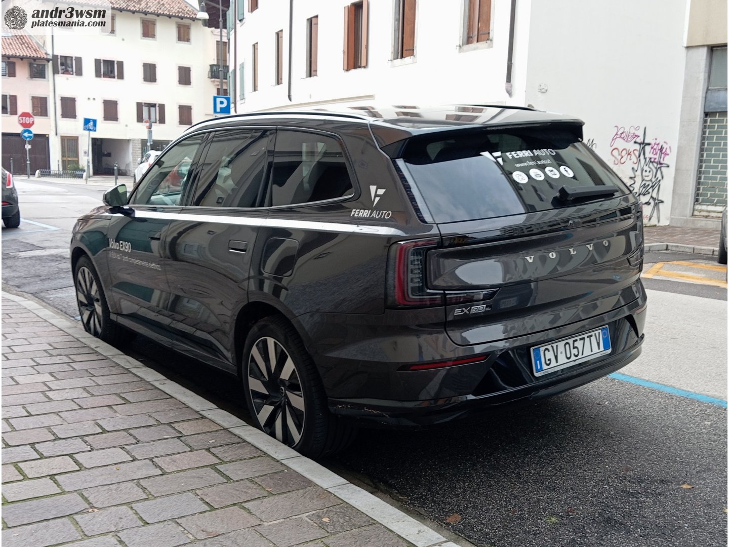 GV 057 TV, Volvo EX90 1st gen (SPA2), 2024–