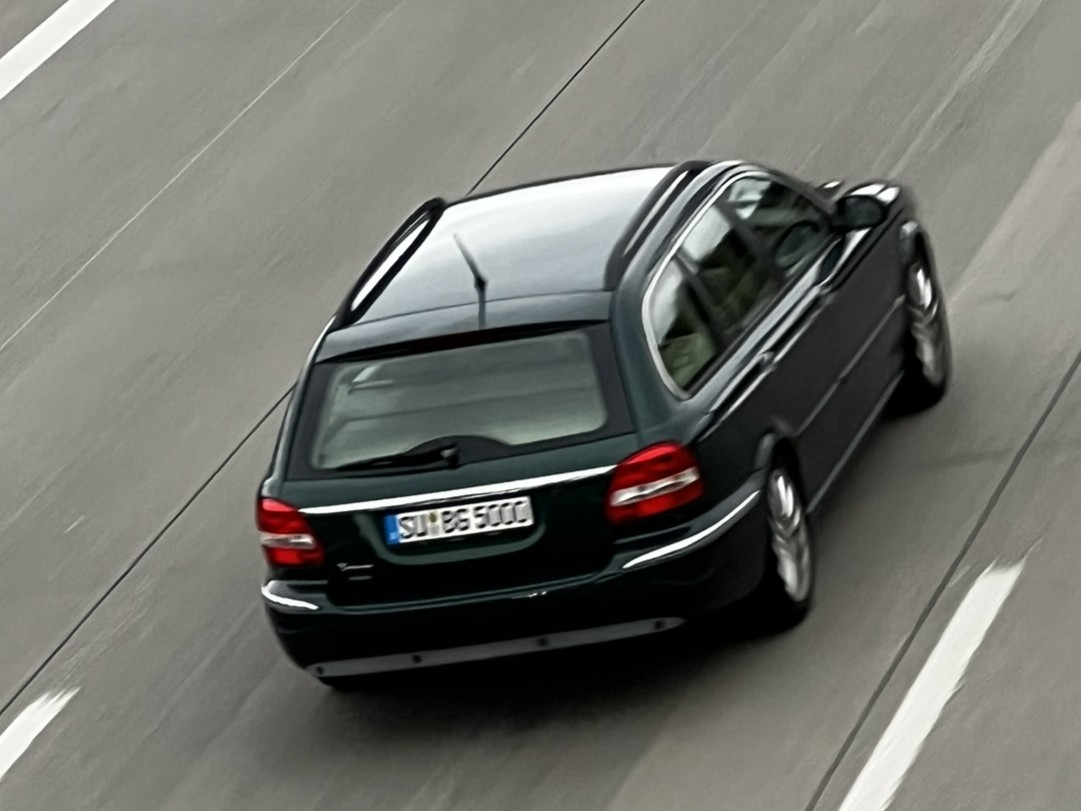 SU BG 5000, Jaguar X-Type 1st gen SportWagon (X400), 2004–2009