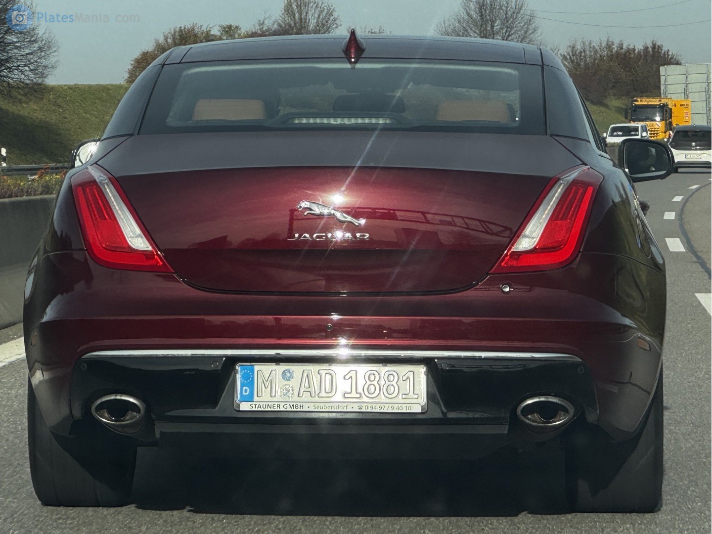 M AD 1881, Jaguar XJ 6th gen (X351), 2009–2019