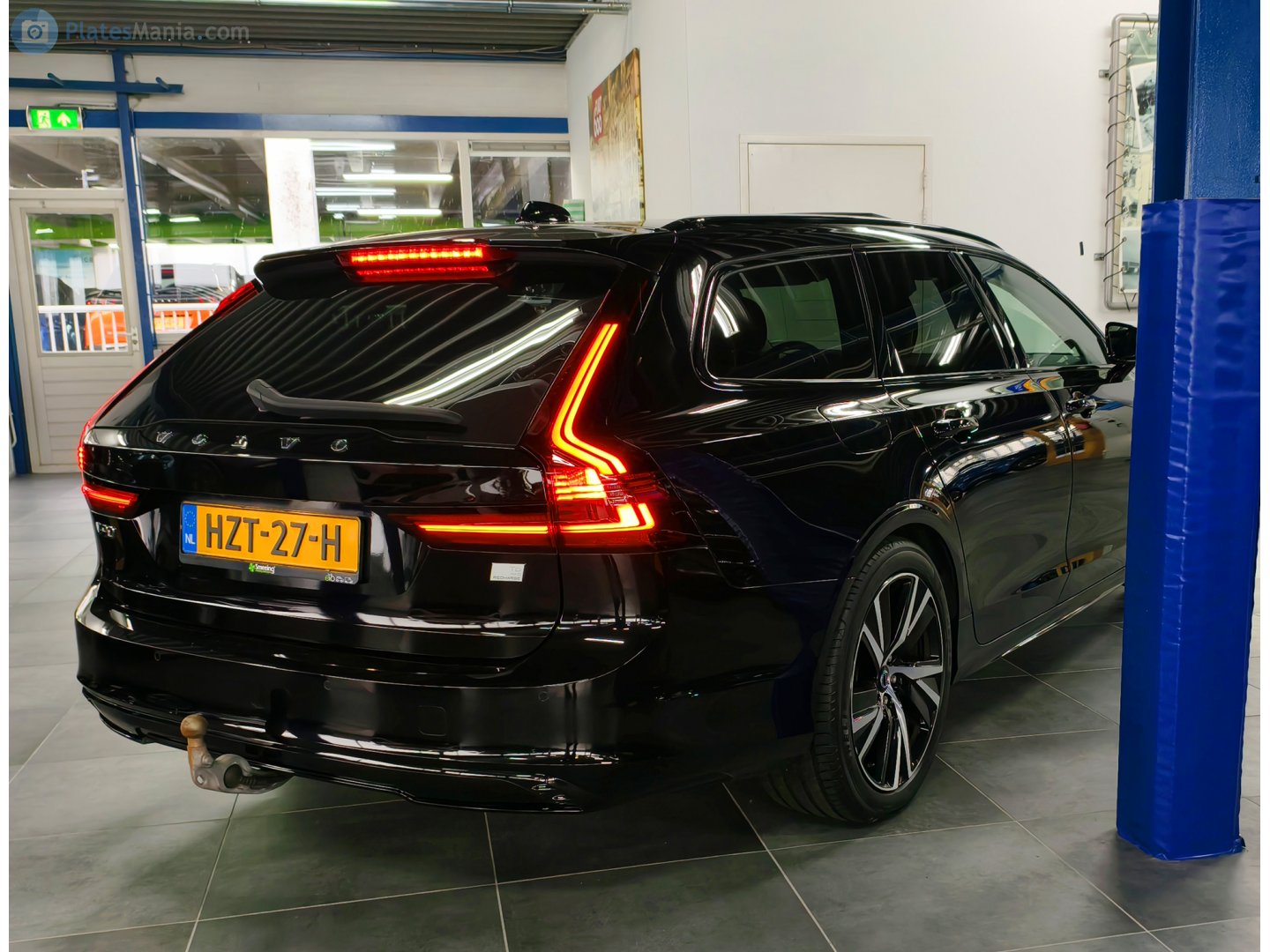 HZT-27-H, Volvo V90 2nd gen (235/236) 2016–