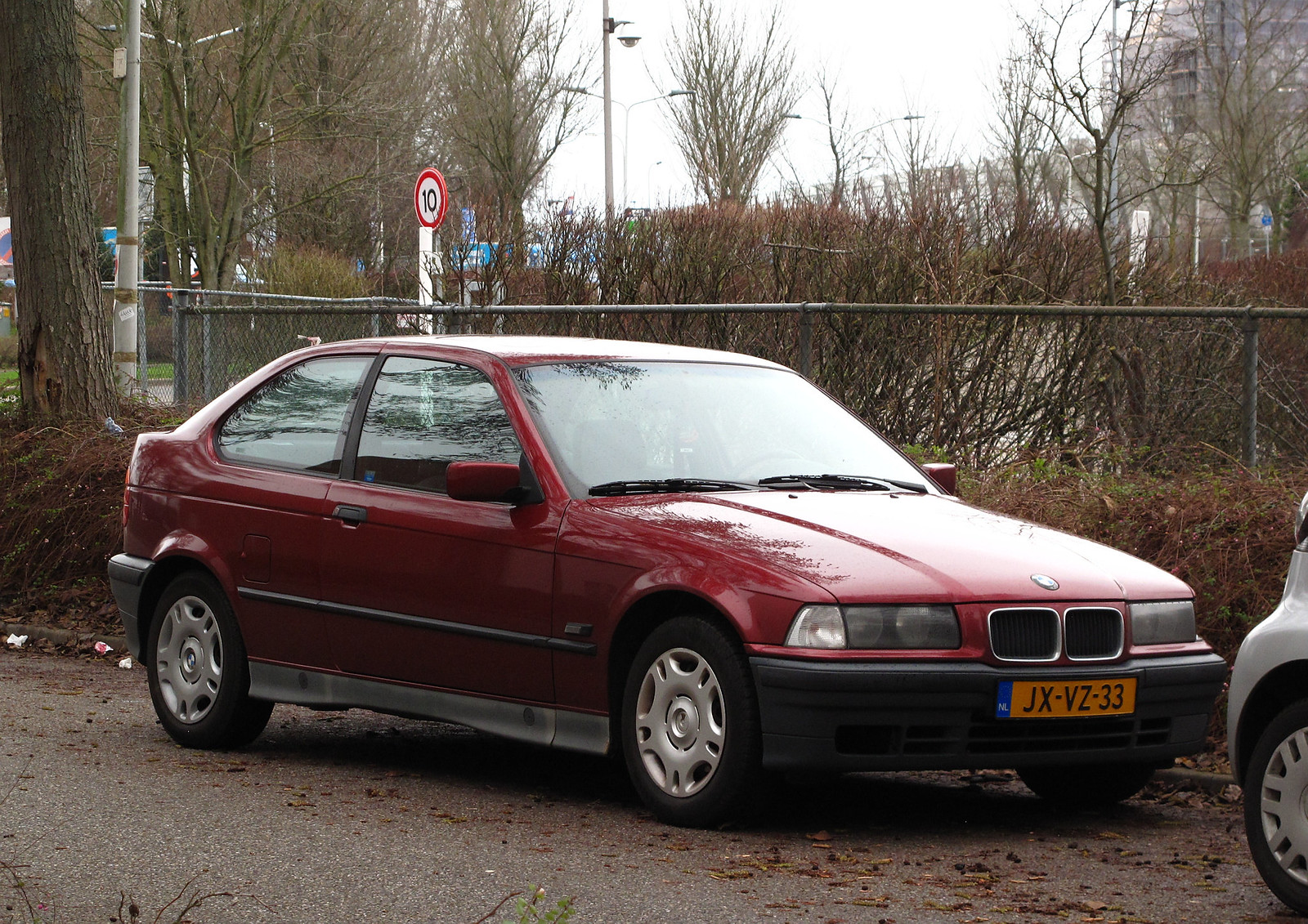 JX-VZ-33, BMW 3 Series 3rd gen Compact Hatch (E36), 1994–2000