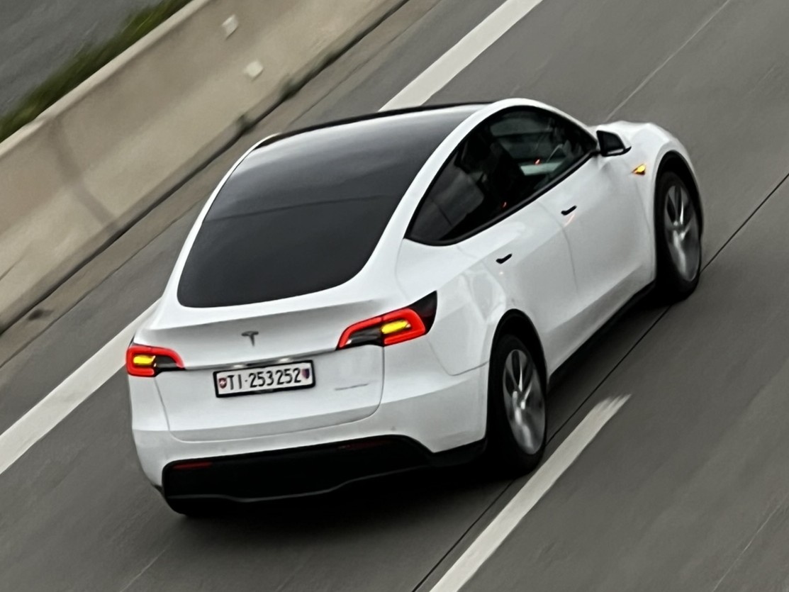 TI 253252, Tesla Model Y 1st gen (5YJY), 2020–2025