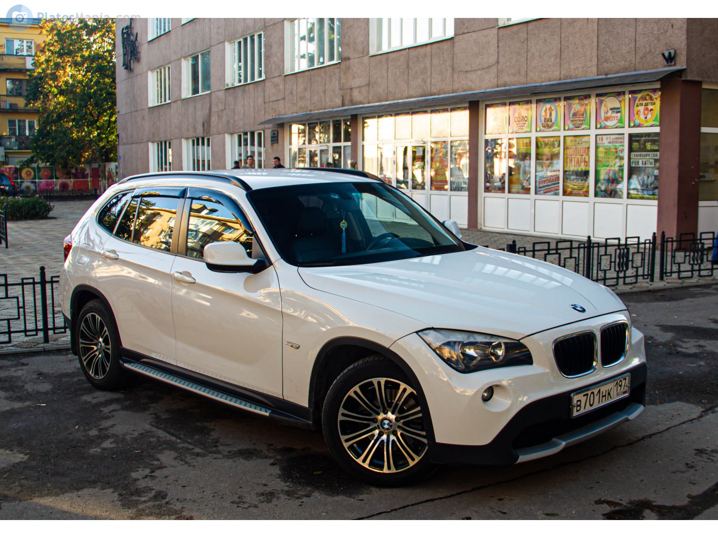 в 701 нк 197, BMW X1 
