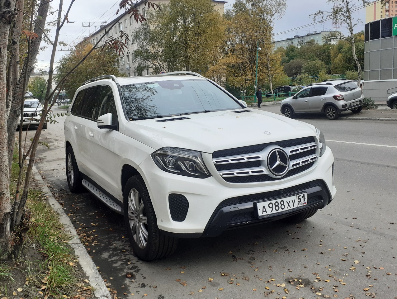 а 988 ху 51, Mercedes-Benz GLS-Klasse 