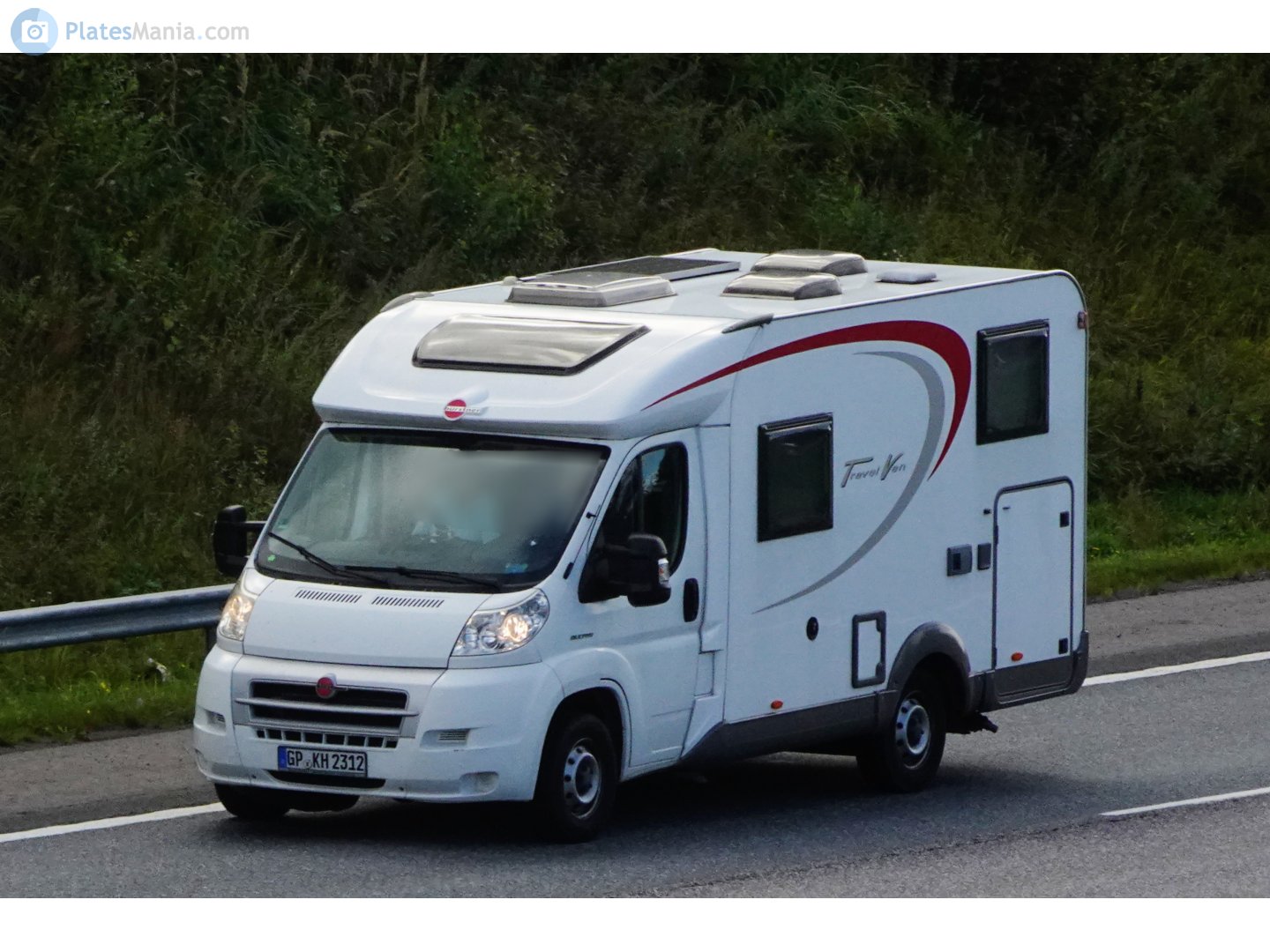 GP KH 2312, Bürstner Travel Van 