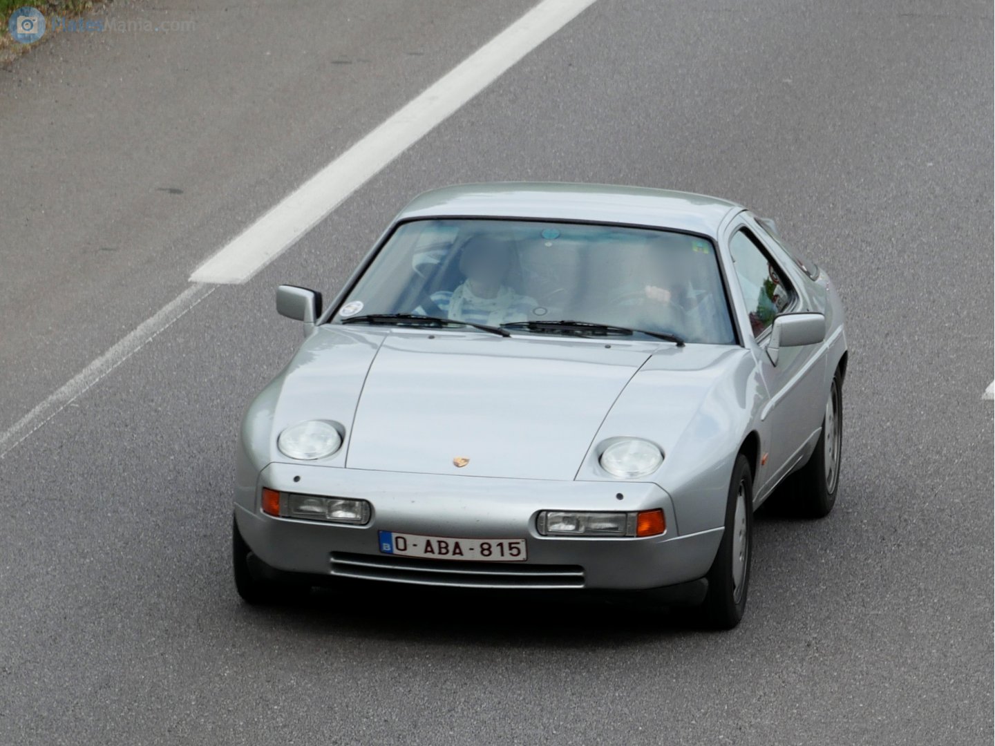 O-ABA-815, Porsche 928 1st gen (942), 1977–1986